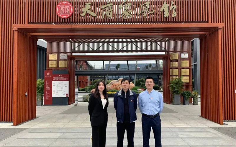 1702545679716028200.jpg 801.jpg